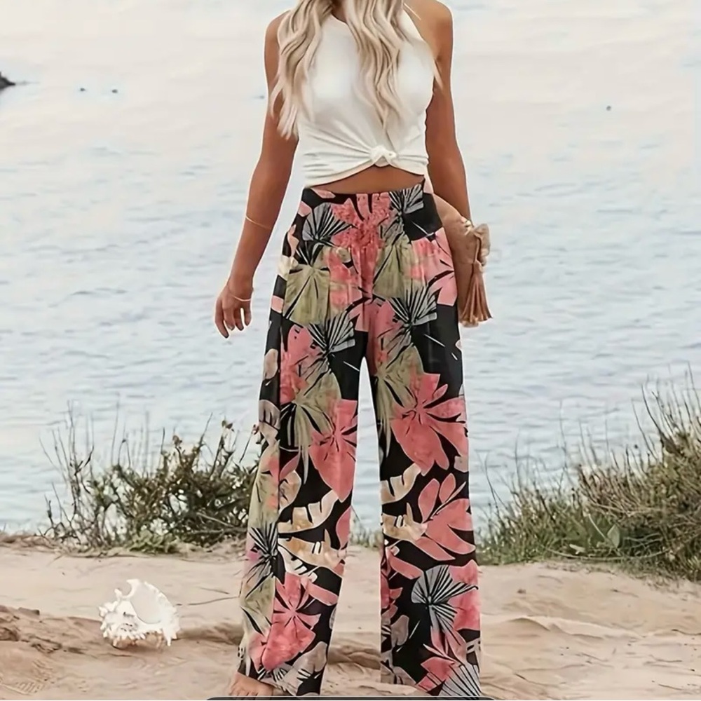 Casual Loose Fitting Floral Vacation Pants